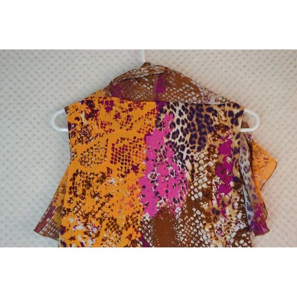 Simonton Says Women's Medium Pink Animal Print Ruffled Short Sleeve Blouse - Picture 10 of 12